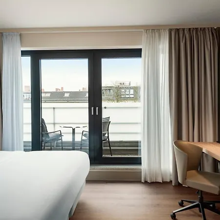 Otel Nh Kurfuerstendamm