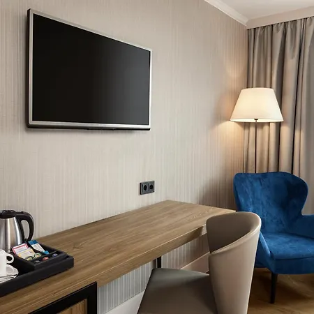 Nh Kurfuerstendamm 4*