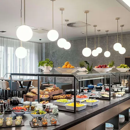 Hotel Nh Kurfuerstendamm 4*