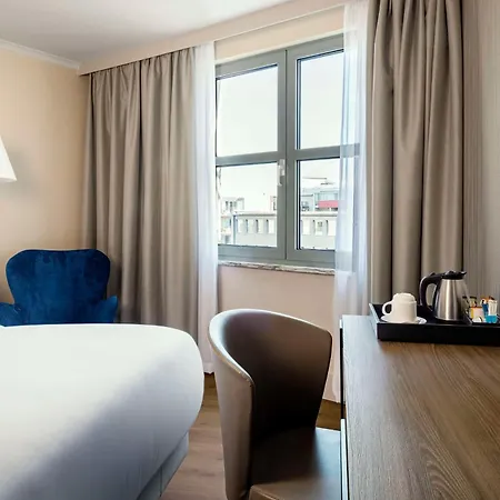 Nh Kurfuerstendamm 4* Berlino