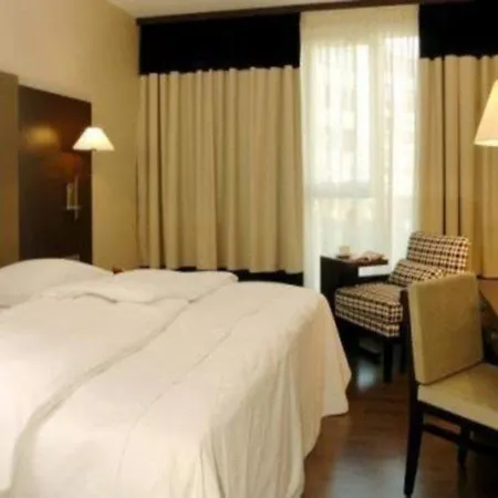 Hotel Nh Kurfuerstendamm 4*