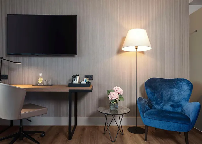 Hotell Nh Kurfuerstendamm