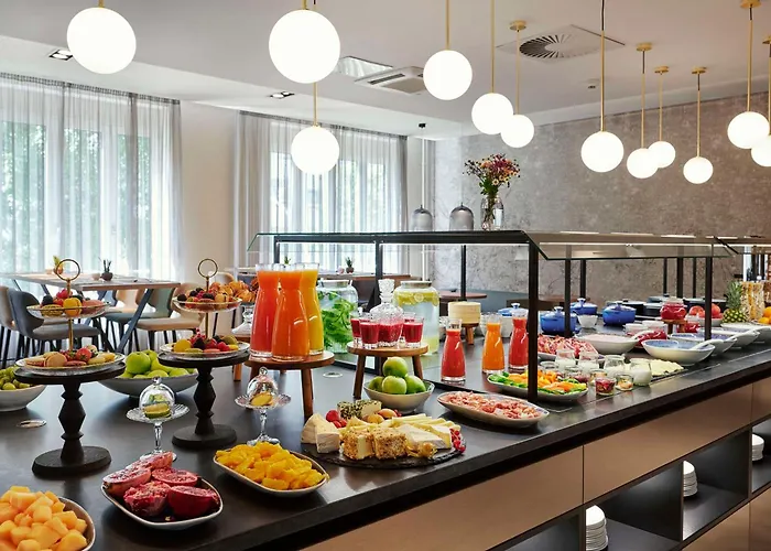 Nh Kurfuerstendamm Hotel 4*