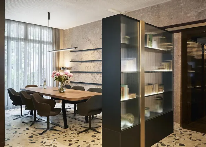 Nh Kurfürstendamm Hotel 4*