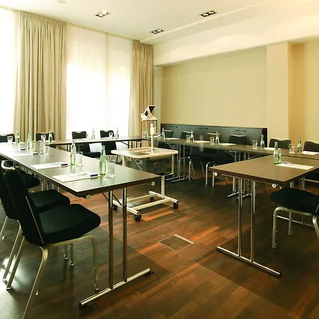 Nh Kurfuerstendamm 4* Berlino